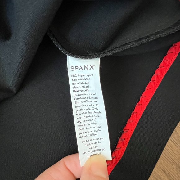 NEW Spanx Perfect Fit & Flare Minidress Black - Picture 9 of 16